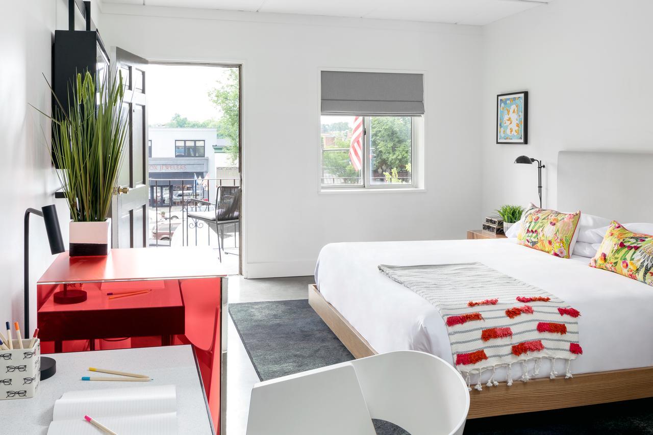 Bluebird Spa City Motor Lodge Saratoga Springs Extérieur photo