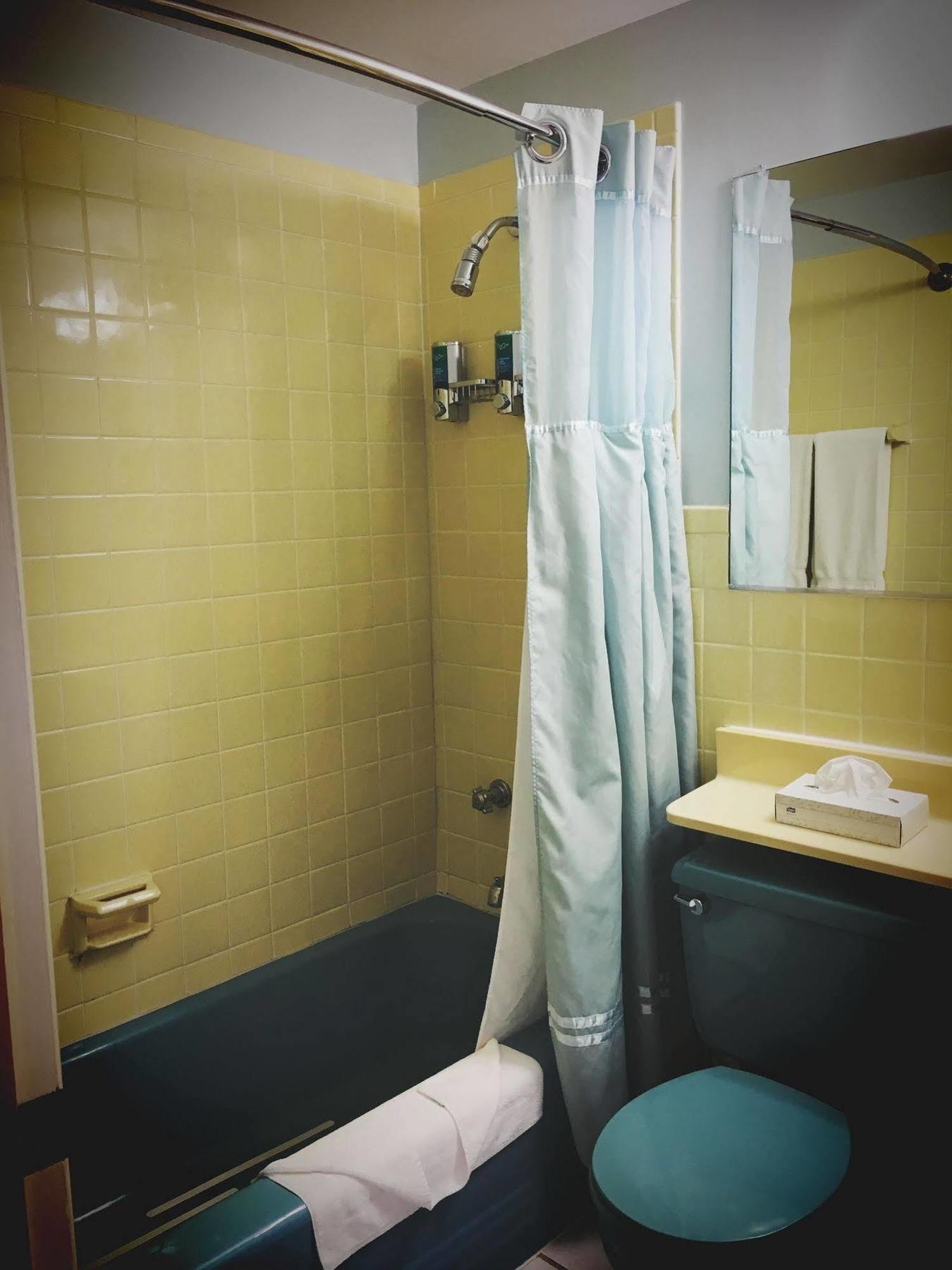Bluebird Spa City Motor Lodge Saratoga Springs Extérieur photo