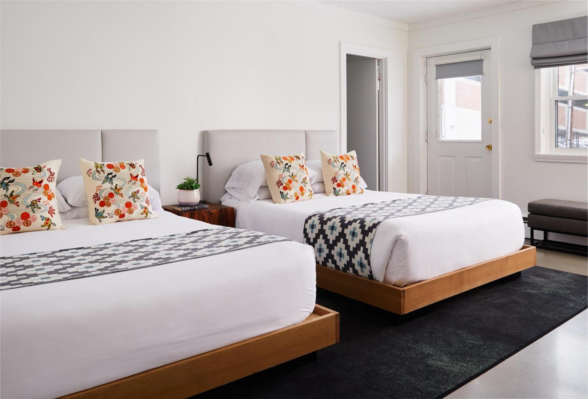 Bluebird Spa City Motor Lodge Saratoga Springs Extérieur photo